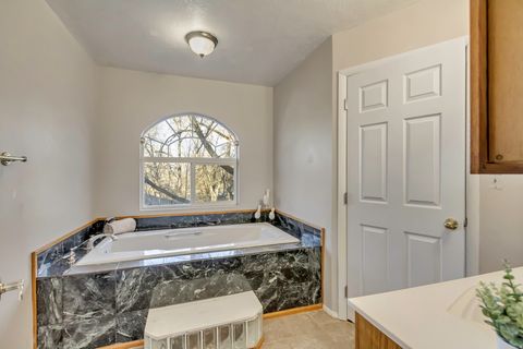 Tiny photo for 762 E PATTERSON St S, Ogden, UT 84403 (MLS # 2127163)