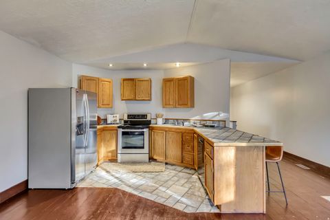Tiny photo for 762 E PATTERSON St S, Ogden, UT 84403 (MLS # 2127163)