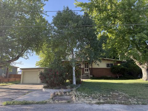 Homes For Sale - 379 E 400<br/> Lindon, UT 84042