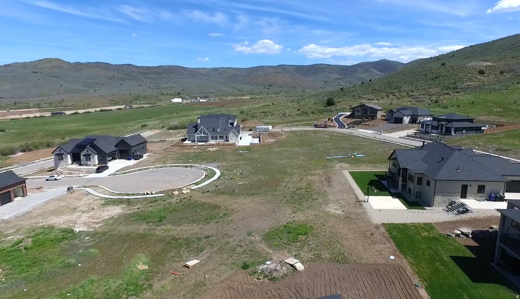Photo of 3049 W SUMMIT CIR #757, Morgan, UT 84050 (MLS # 2179906)