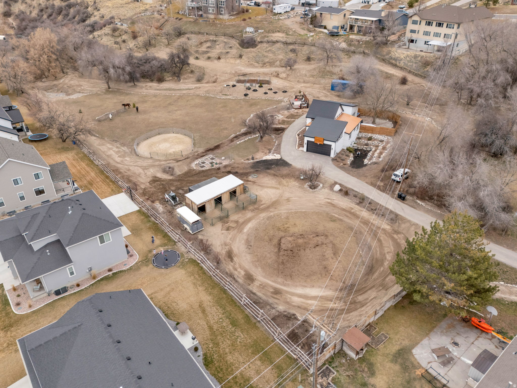 EAST SUNSET RIDGE - Residential