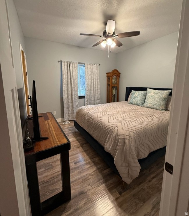 EAST SUNSET RIDGE - Residential