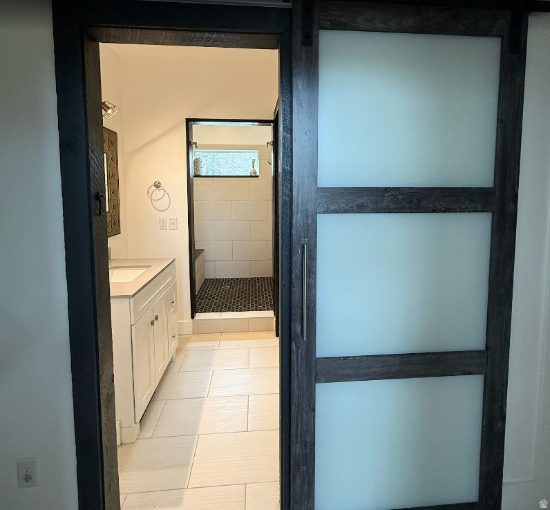 EAST SUNSET RIDGE - Residential