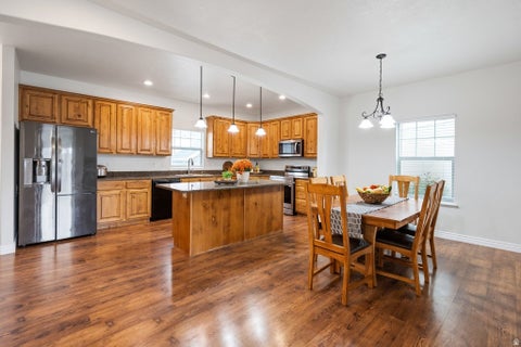 Tiny photo for 2029 W CRESCENT ROW S, Mapleton, UT 84664 (MLS # 2182575)
