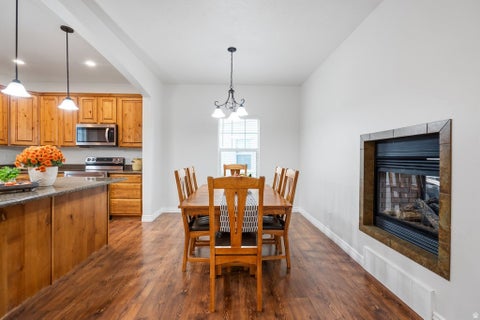 Tiny photo for 2029 W CRESCENT ROW S, Mapleton, UT 84664 (MLS # 2182575)