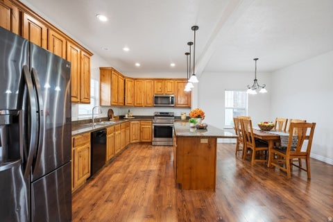 Tiny photo for 2029 W CRESCENT ROW S, Mapleton, UT 84664 (MLS # 2182575)
