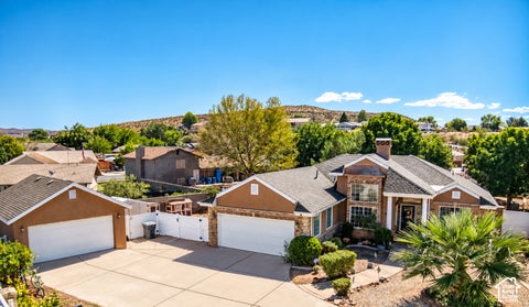 Photo of 2887 S PALM CIR, Saint George, UT 84790 (MLS # 2190040)