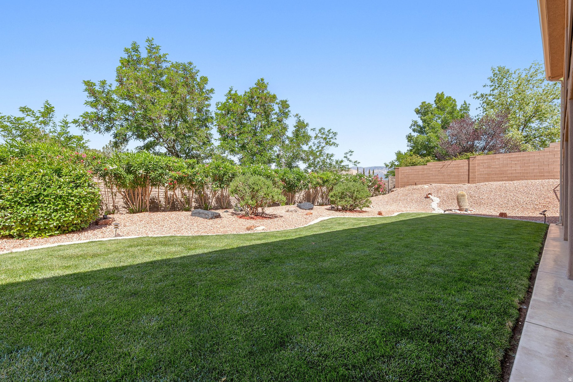LEGRAND HEIGHTS - Residential