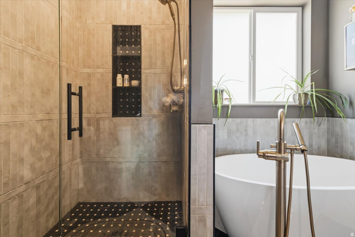 KIRKLAND HEIGHTS SUB - Residential