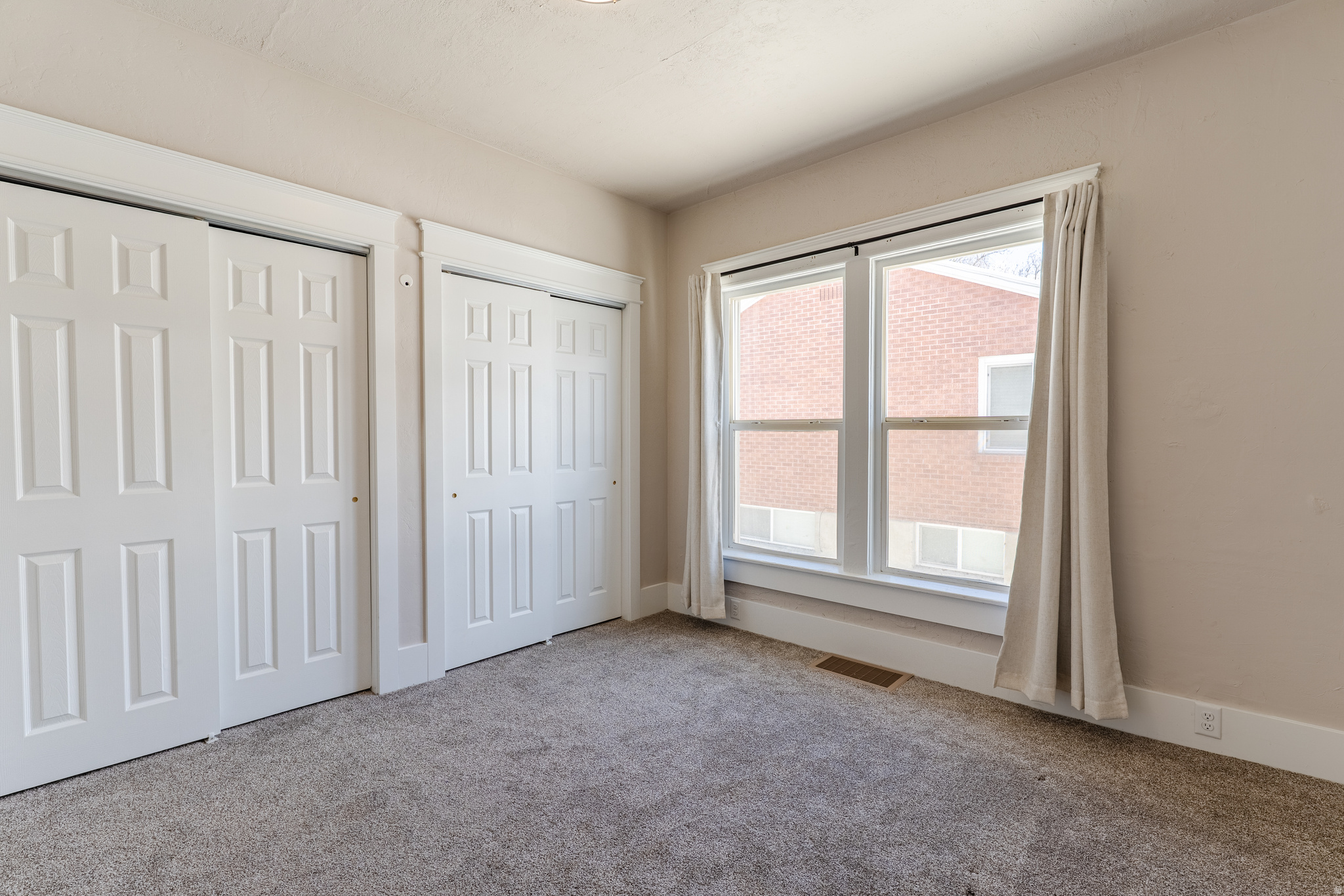 LINCK & GRIFFIN - Residential