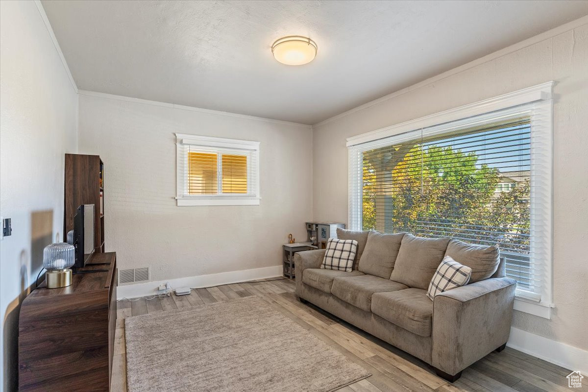 LINCK & GRIFFIN - Residential