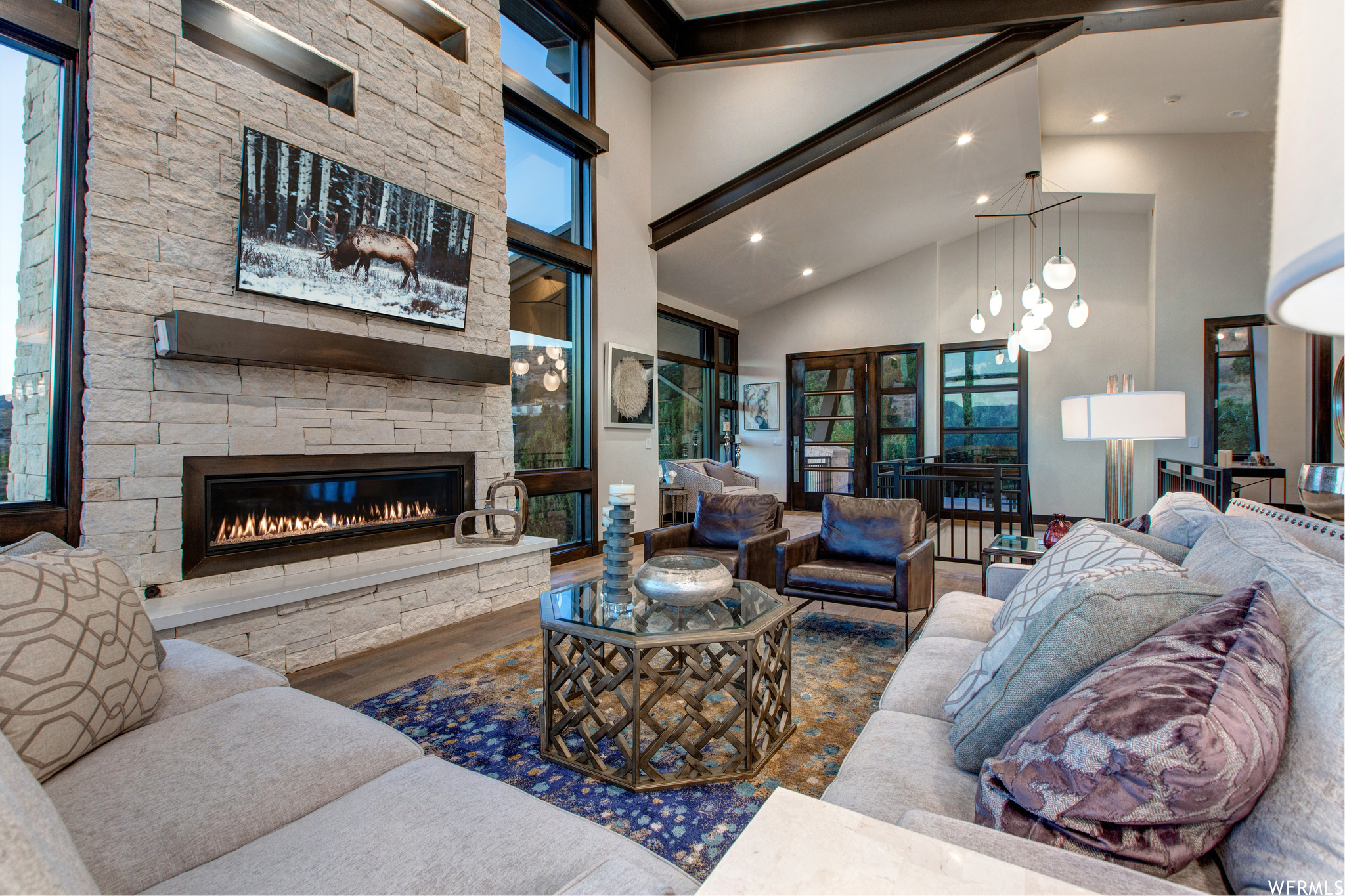 RED LEDGES - Residential Lease