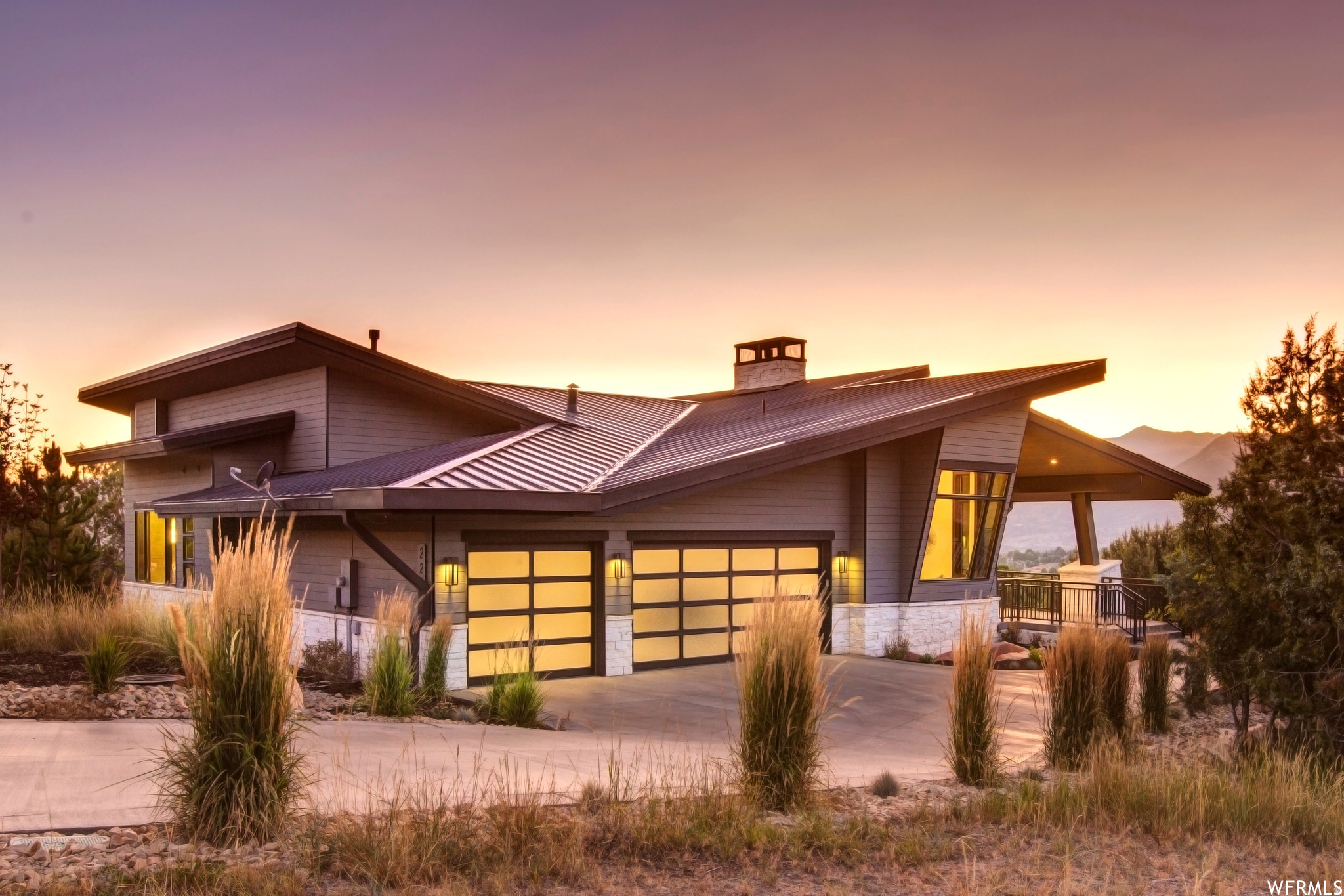 RED LEDGES - Residential Lease