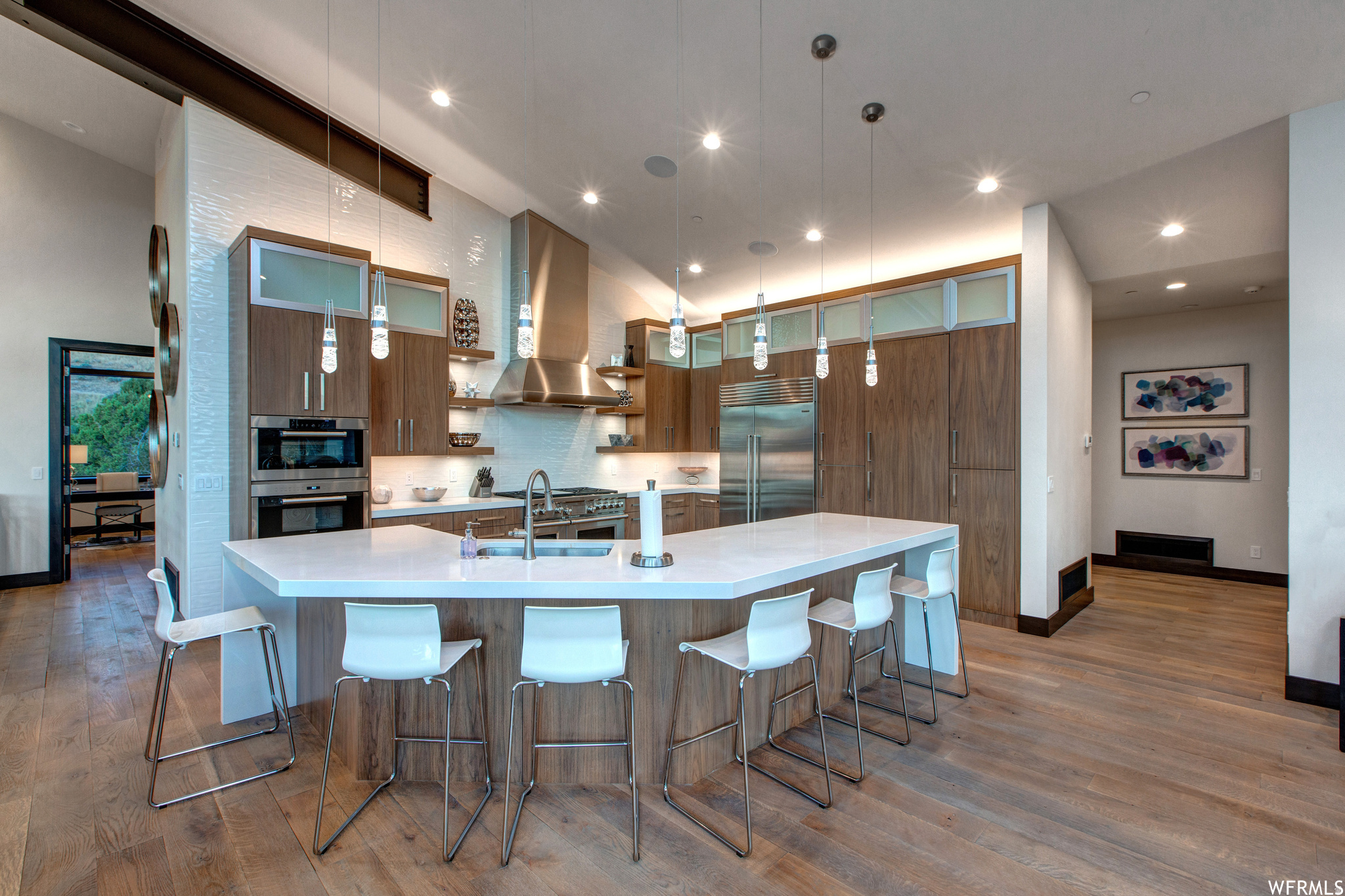 RED LEDGES - Residential Lease