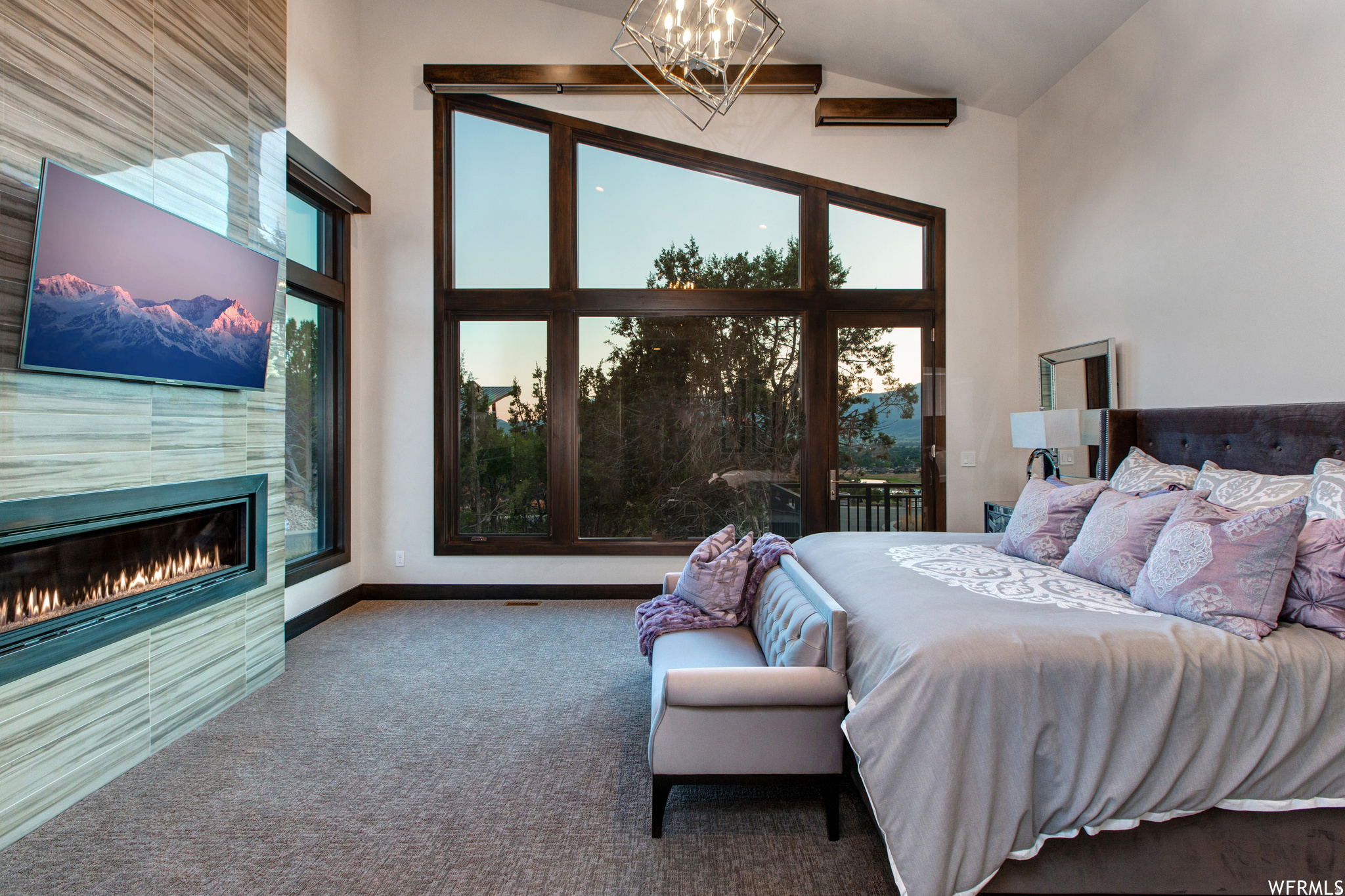 RED LEDGES - Residential Lease