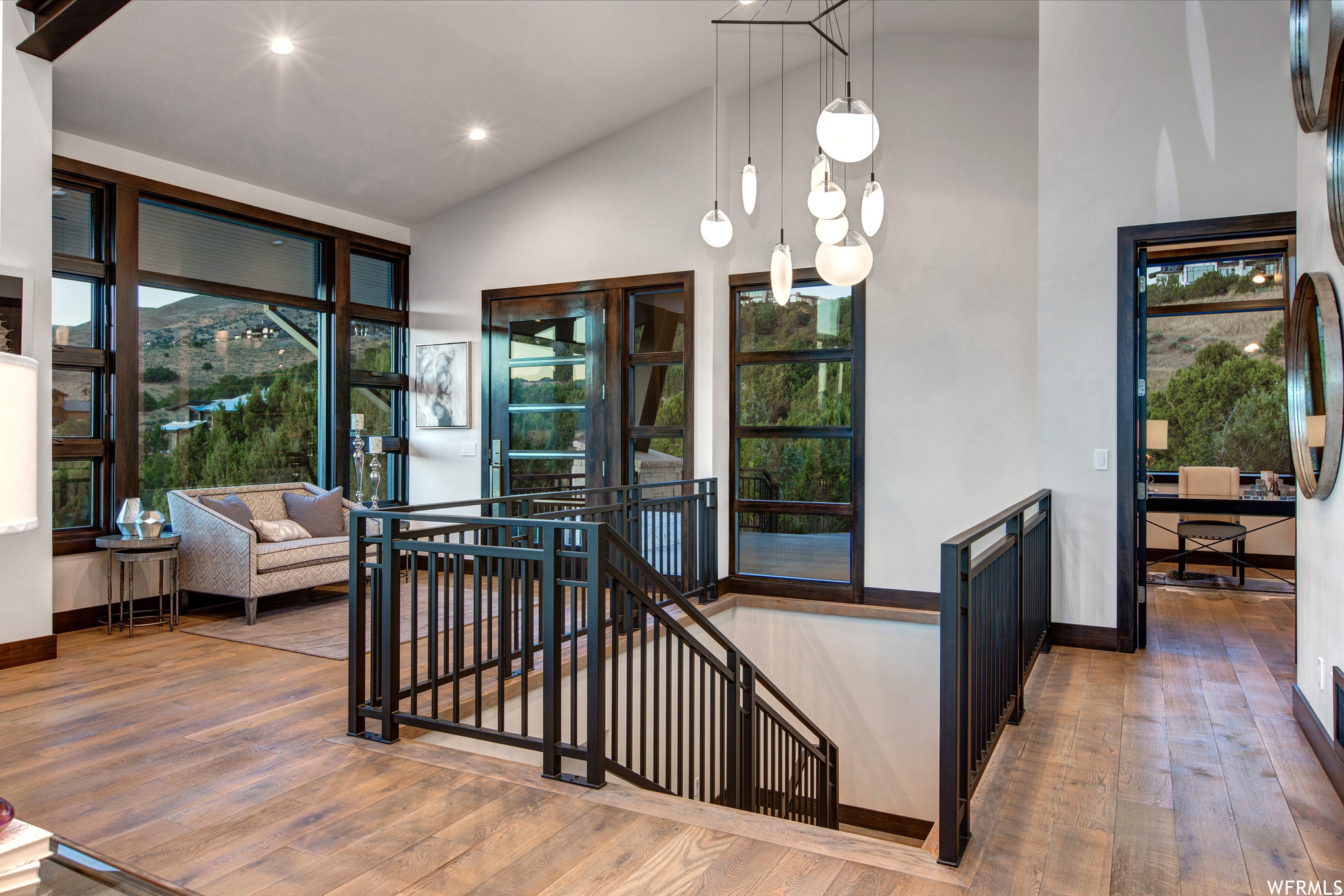 RED LEDGES - Residential Lease