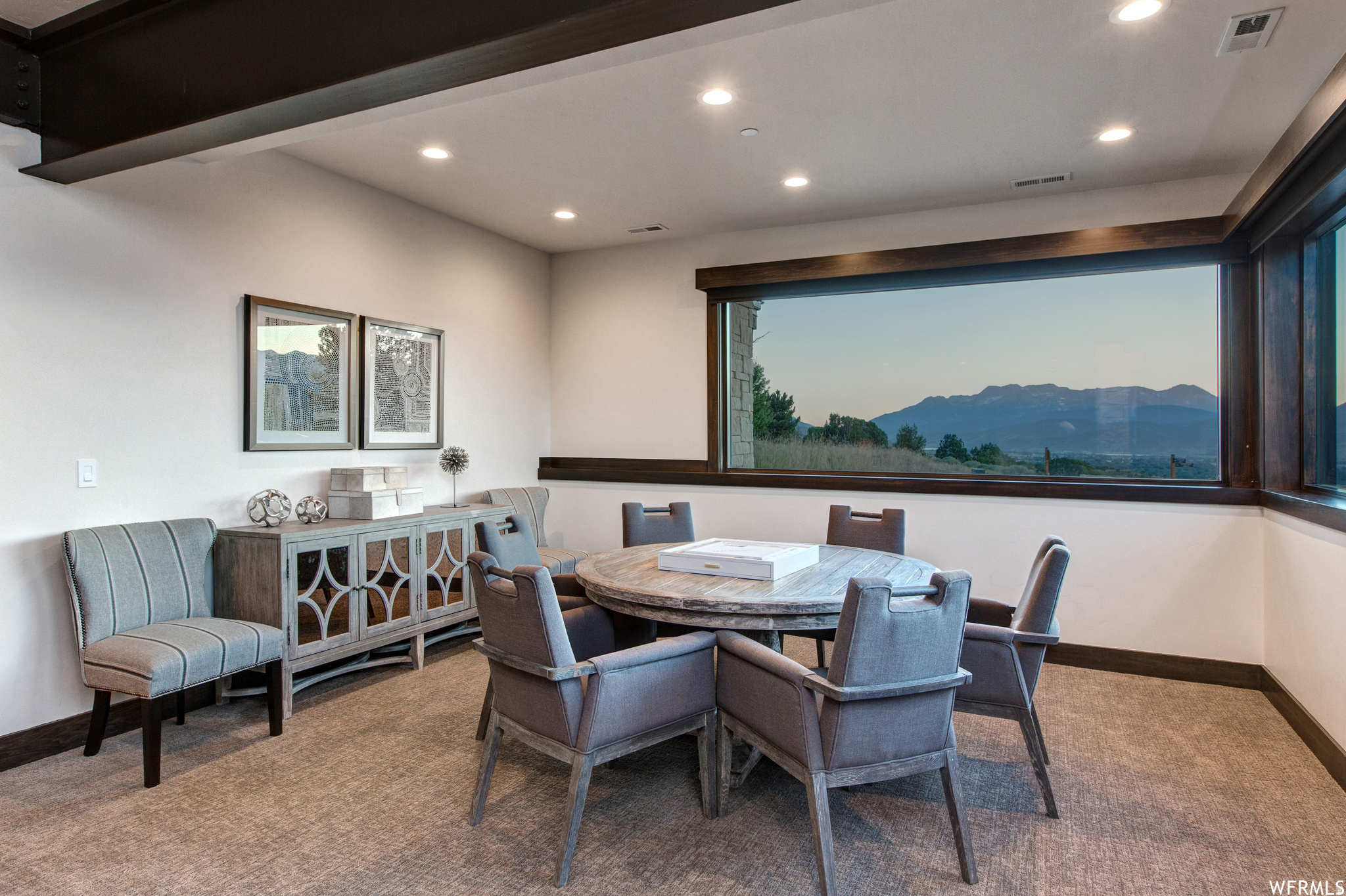 RED LEDGES - Residential Lease