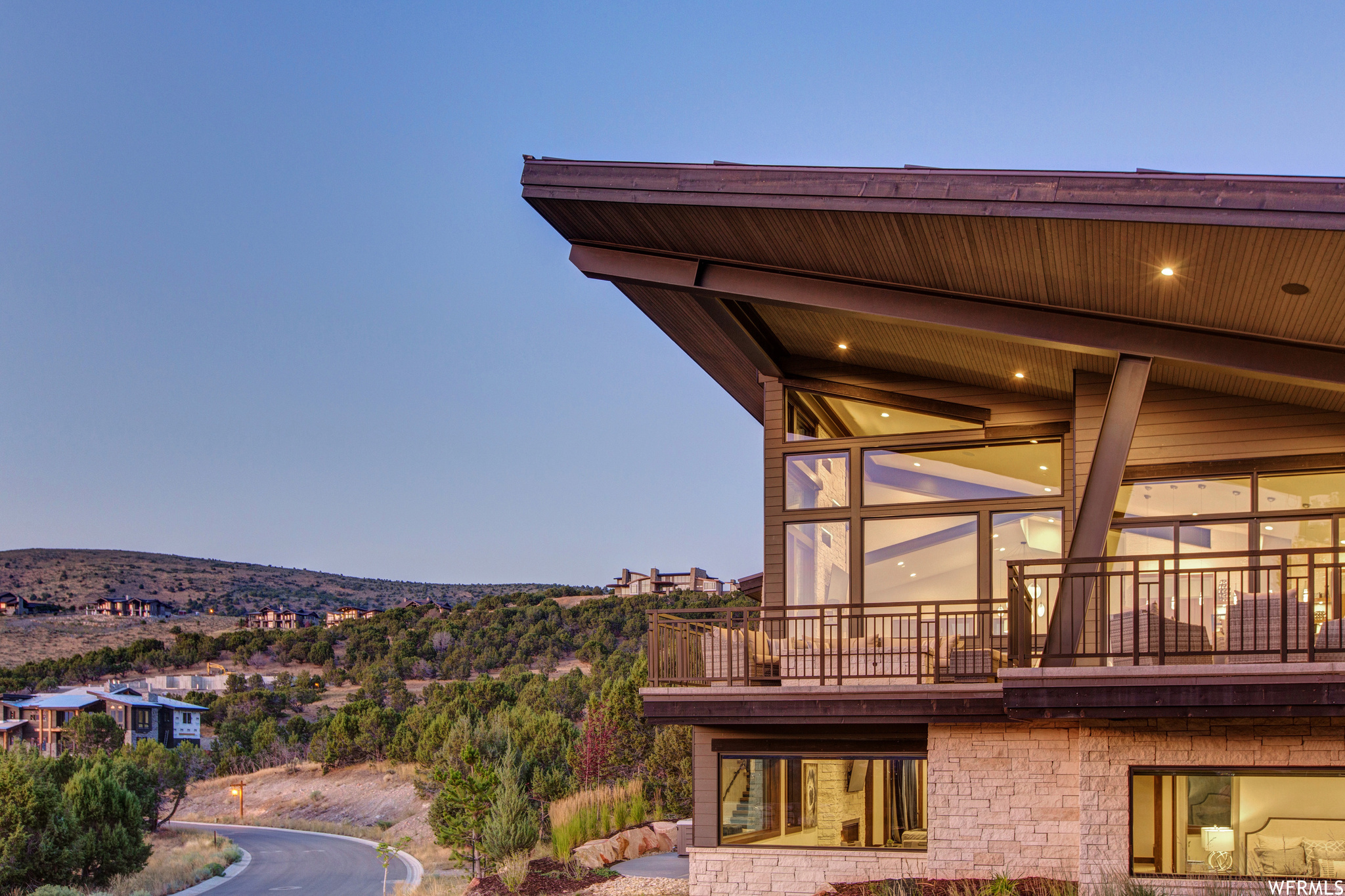 RED LEDGES - Residential Lease