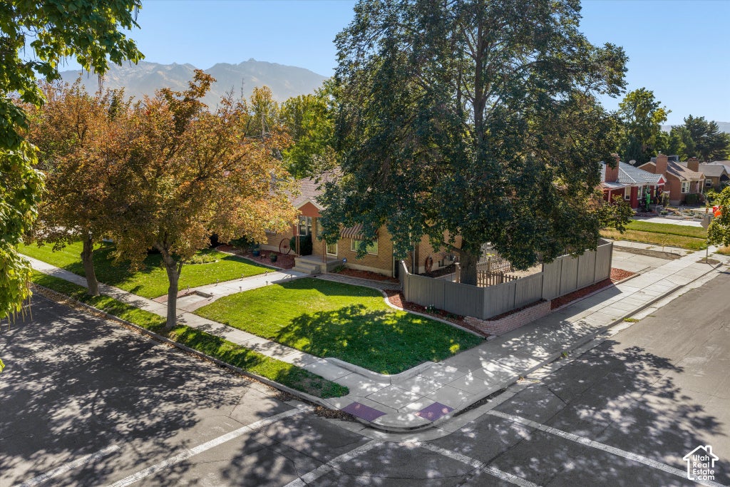 Photo of 121 W GARDEN VIEW DR. Dr, Midvale, UT 84047 (MLS # 2188998)