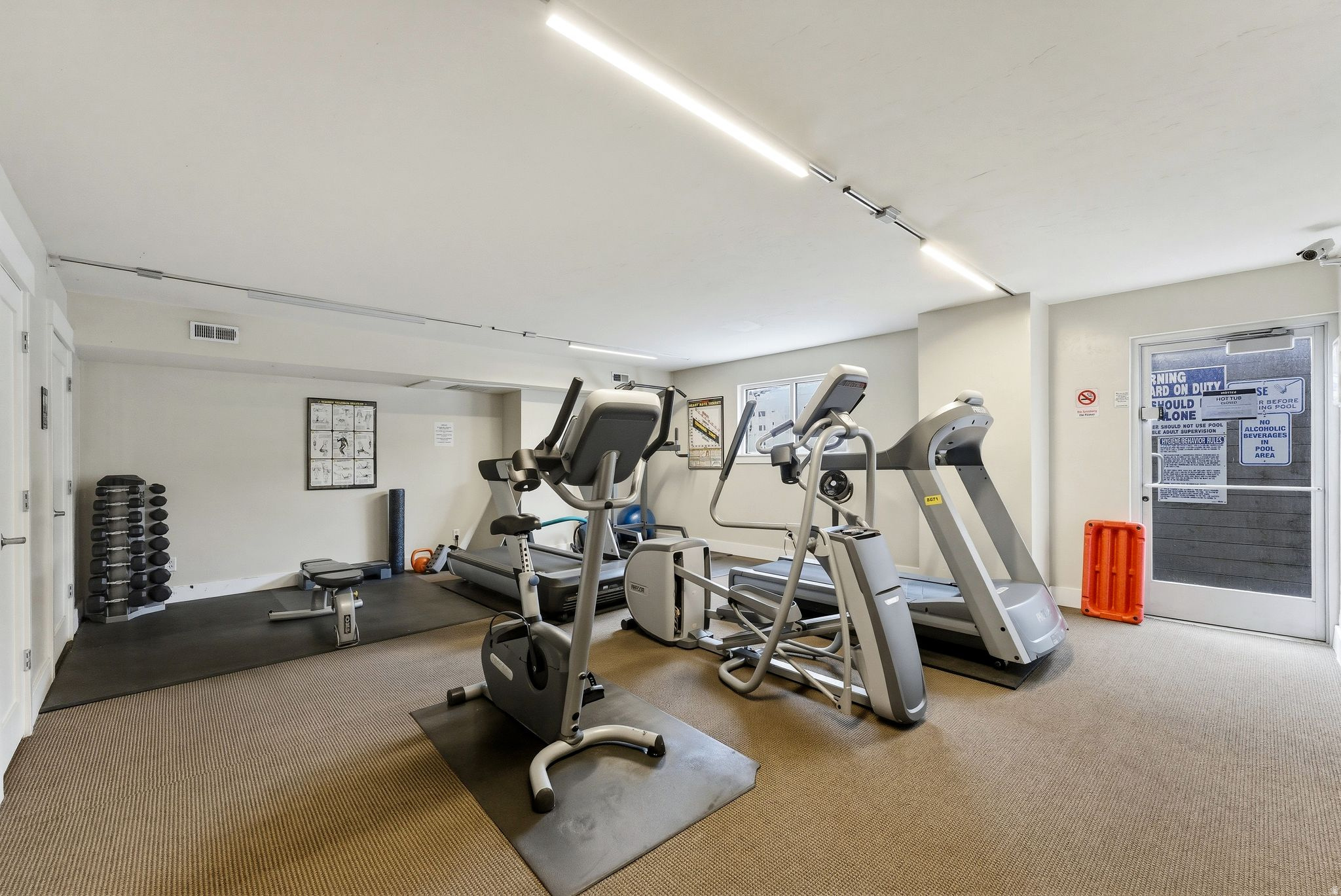 BROADWAY TOWER CONDO - Residential