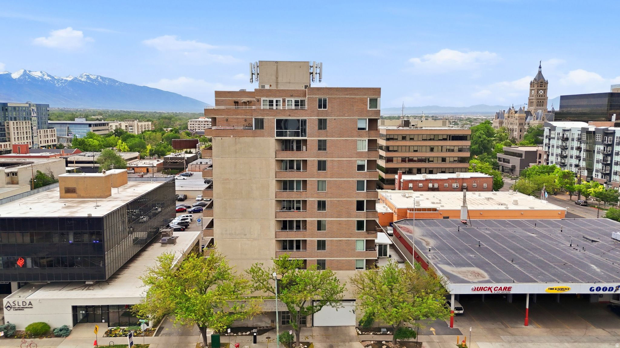 BROADWAY TOWER CONDO - Residential