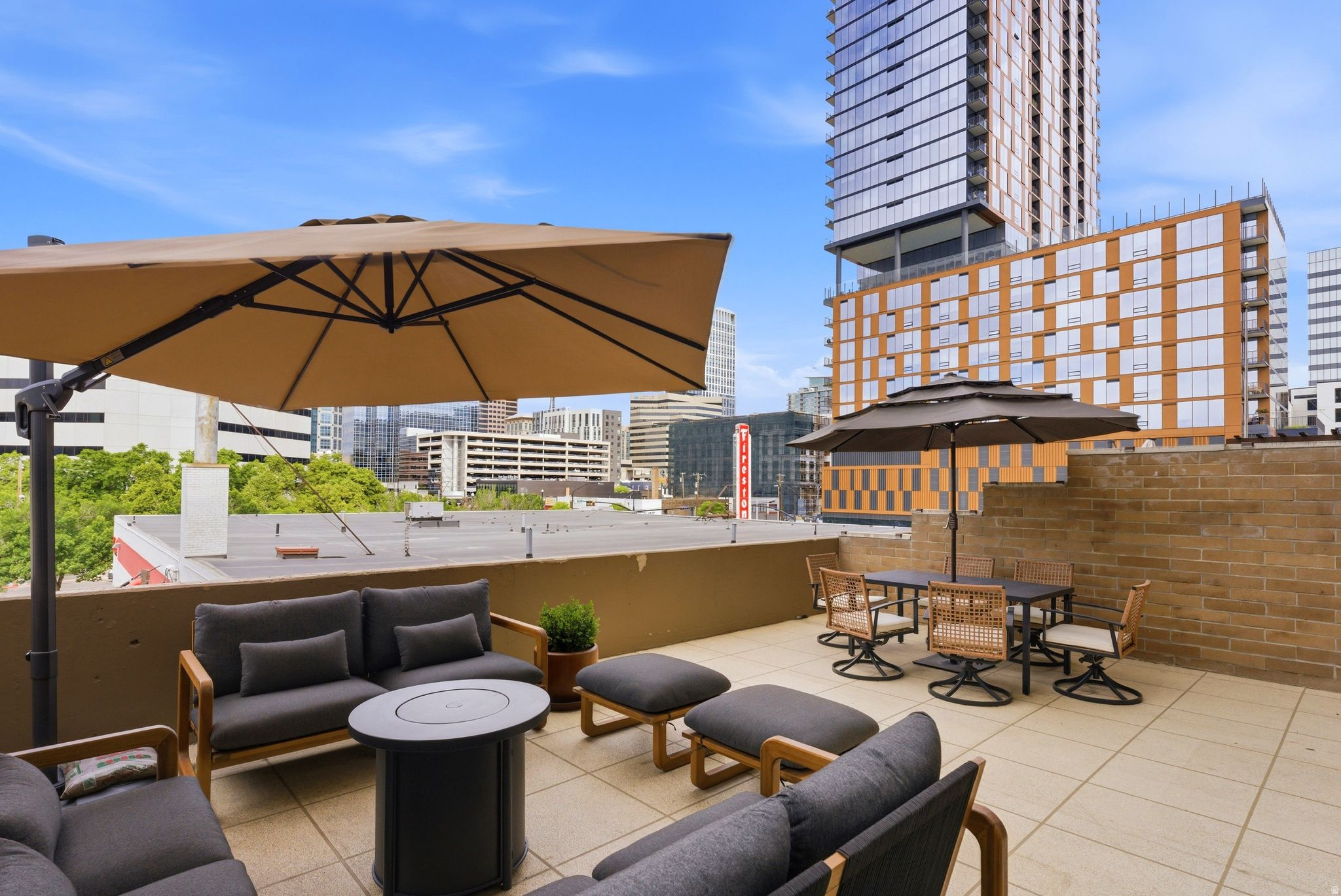 BROADWAY TOWER CONDO - Residential
