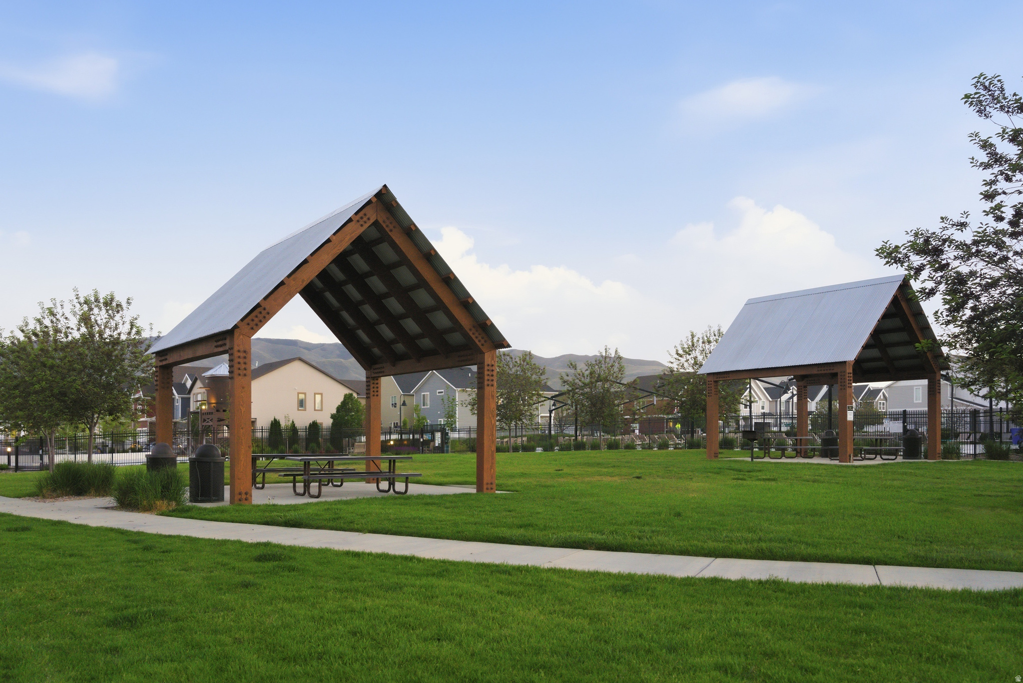 LEGACY FARMS - Residential
