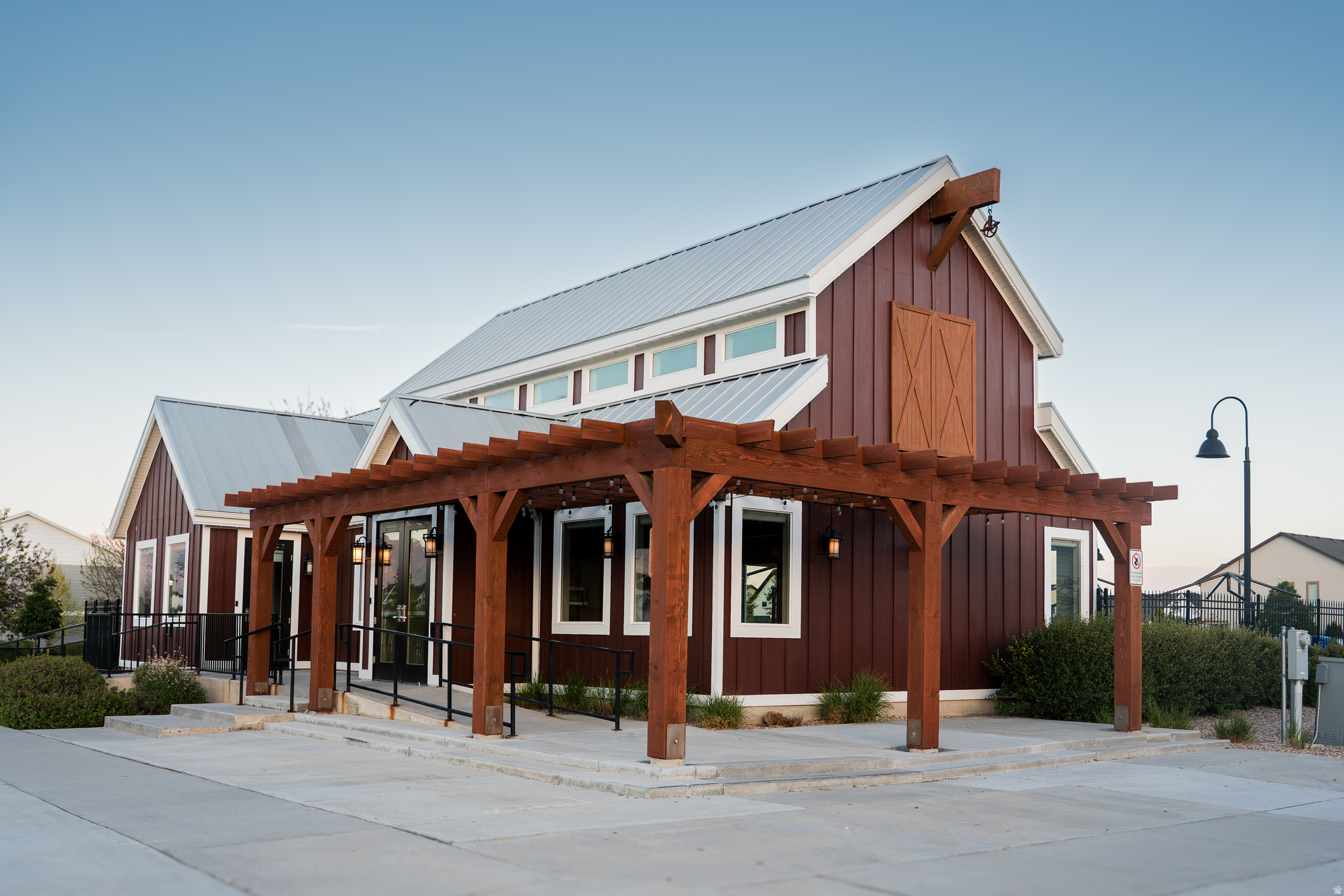 LEGACY FARMS - Residential