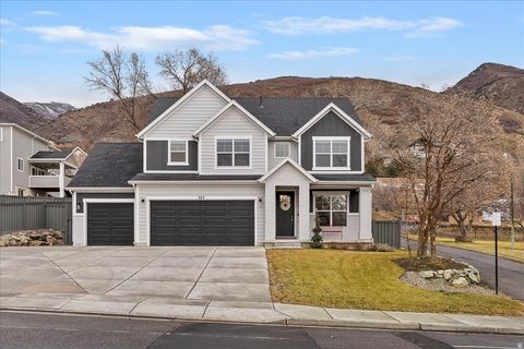 Photo of 365 S MOUNTAIN RD, Fruit Heights, UT 84037 (MLS # 2137846)