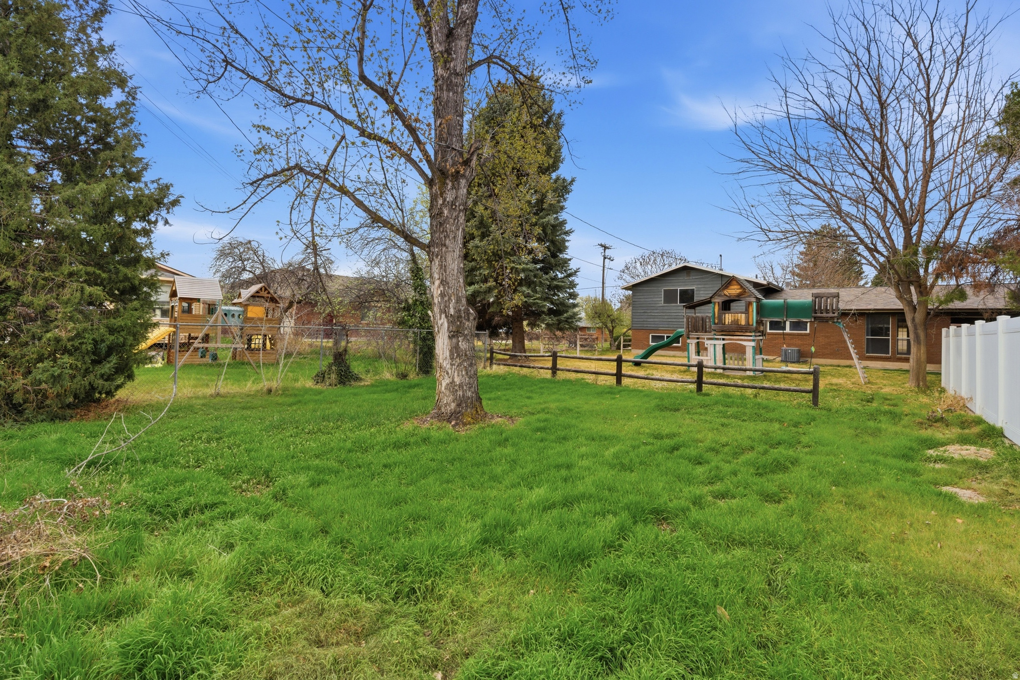 GRANDVIEW - Residential