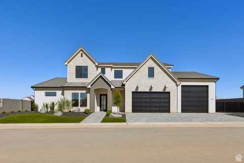 Photo of 303 E MAYFIELDS WOODS LN, Washington, UT 84780 (MLS # 2118733)