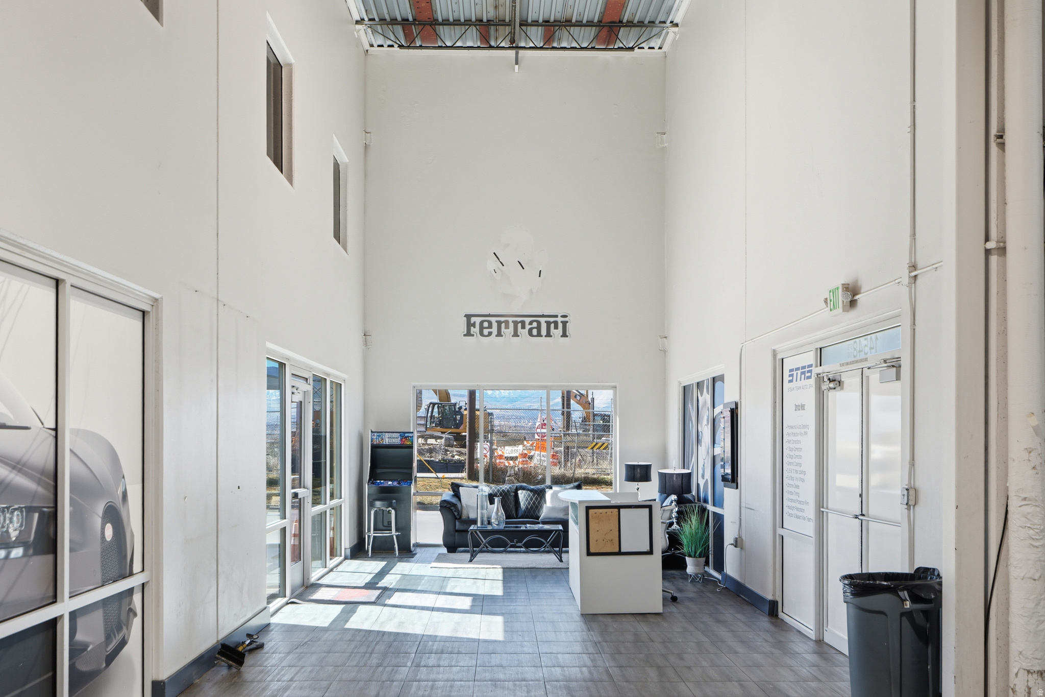 CENTER POINT - Commercial Sale