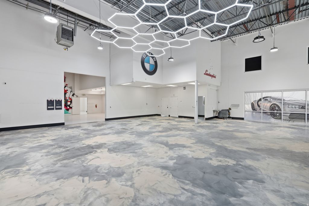 Photo of 14568 S CENTER POINT WAY, Bluffdale, UT 84065 (MLS # 2143650)