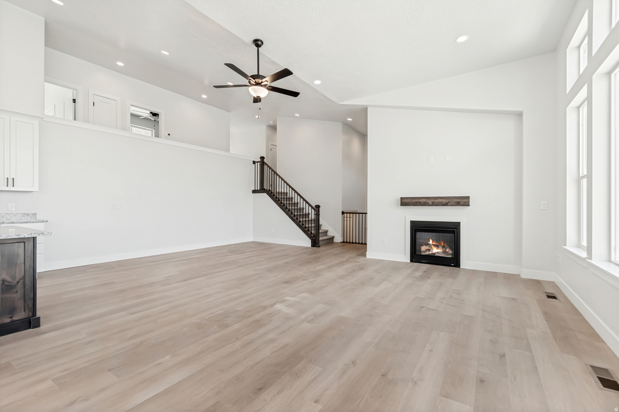 DEER HOLLOW PHS 7 - Residential