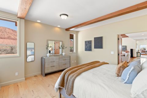 Tiny photo for 1068 N SHONTO RIDGE DR, Kayenta, UT 84738 (MLS # 2134947)