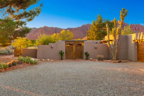 Tiny photo for 1068 N SHONTO RIDGE DR, Kayenta, UT 84738 (MLS # 2134947)
