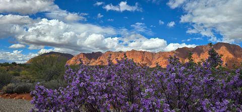 Tiny photo for 1068 N SHONTO RIDGE DR, Kayenta, UT 84738 (MLS # 2134947)