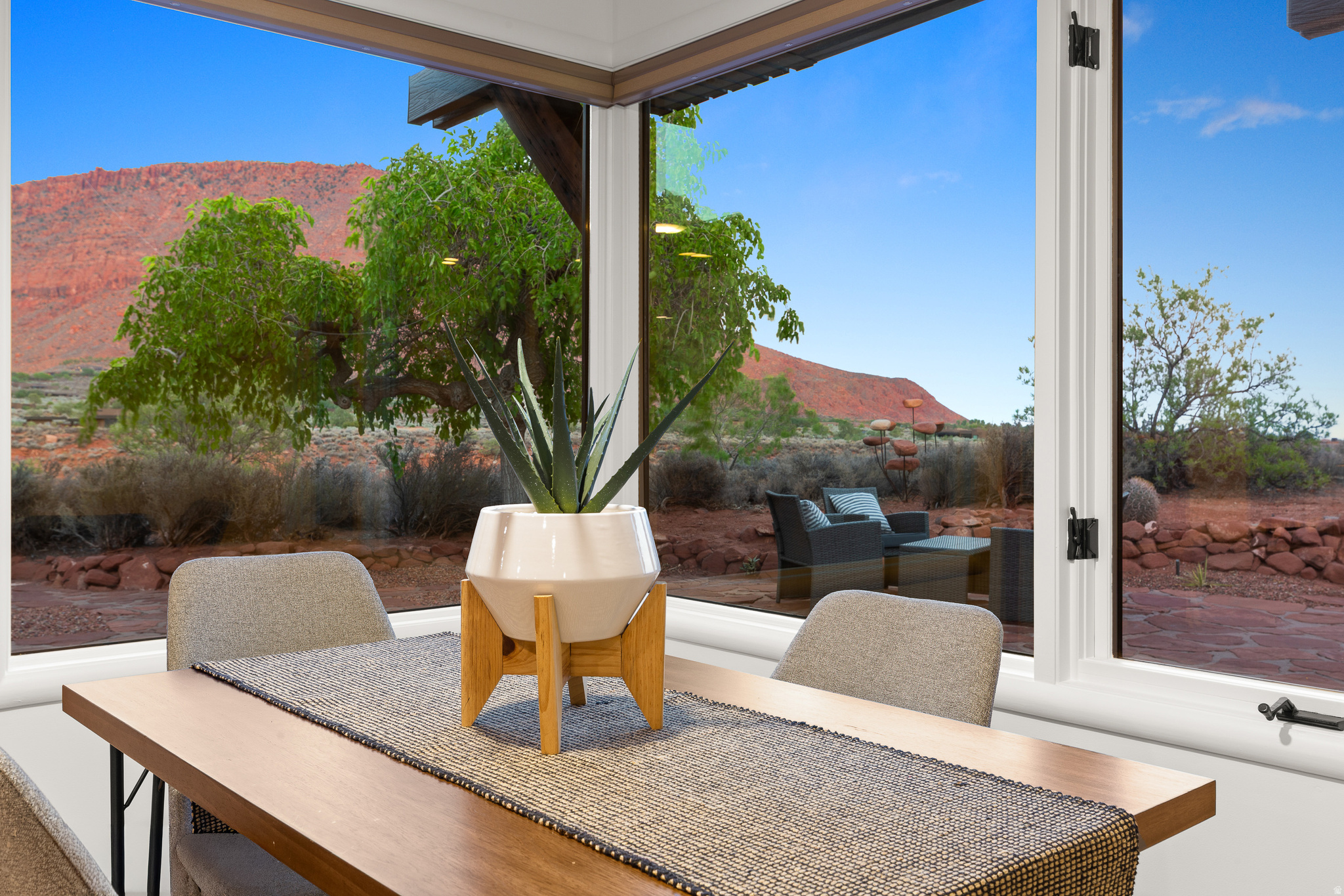 SHONTO POINT 4 - Residential