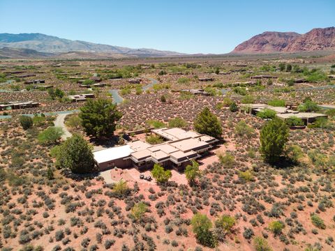 Tiny photo for 1068 N SHONTO RIDGE DR, Kayenta, UT 84738 (MLS # 2134947)