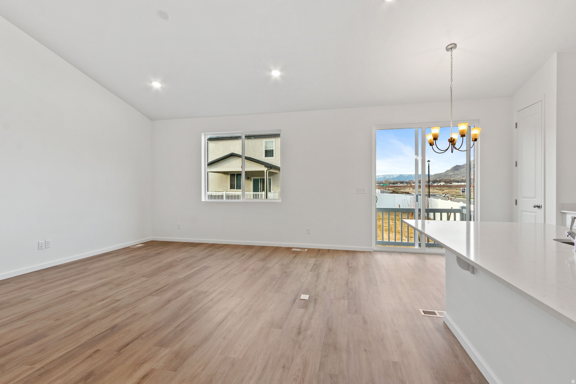 DEER RUN - Residential