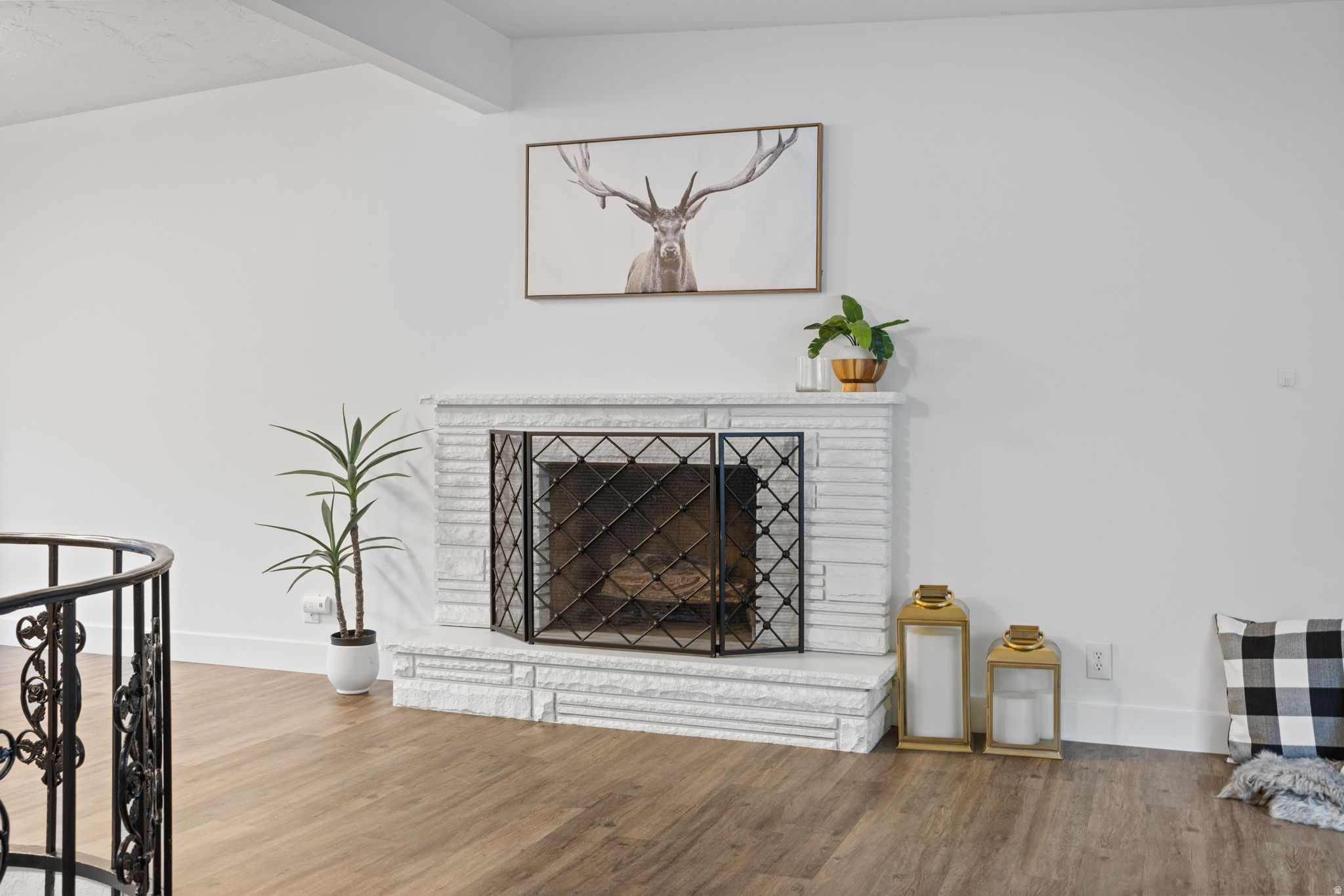 HOLLADAY VILLAGE - Residential