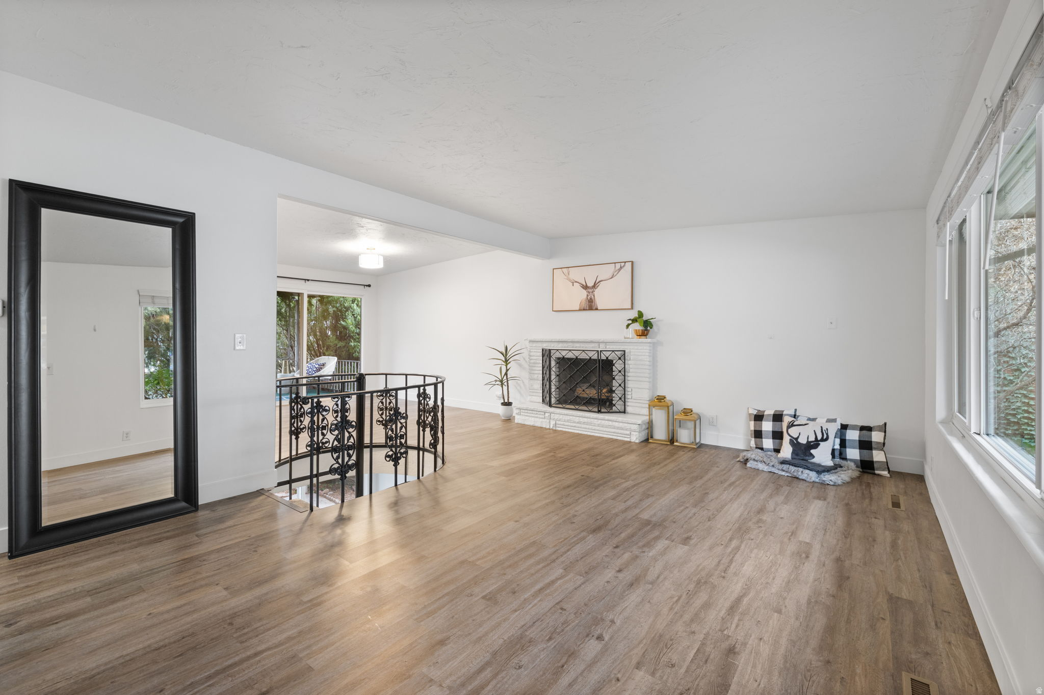 HOLLADAY VILLAGE - Residential