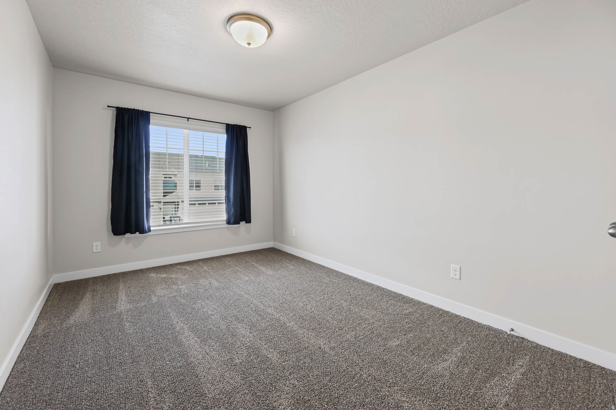 DEL MONTE TOWNHOMES - Residential