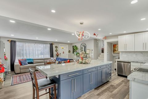 Tiny photo for 6784 S 1530 E, Cottonwood Heights, UT 84121 (MLS # 2126955)