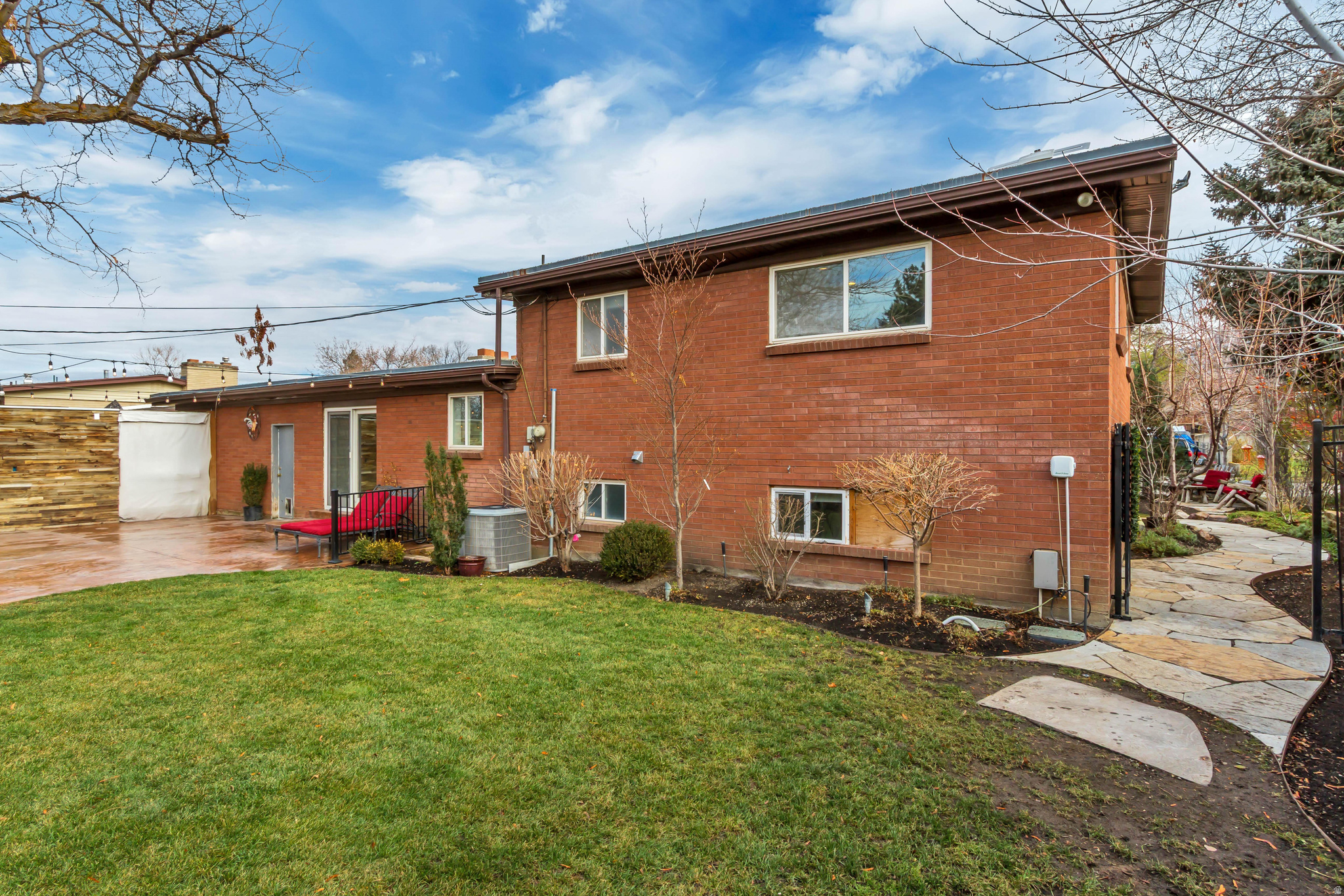 GREENFIELD VILLAGE PLAT G - Residential