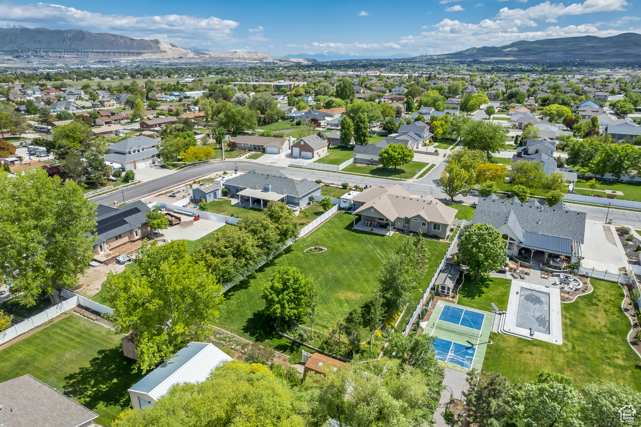 FOREST MEADOWS - Residential