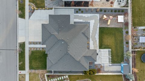 Tiny photo for 11618 S DOUGLAS DR, Draper, UT 84020 (MLS # 2126130)