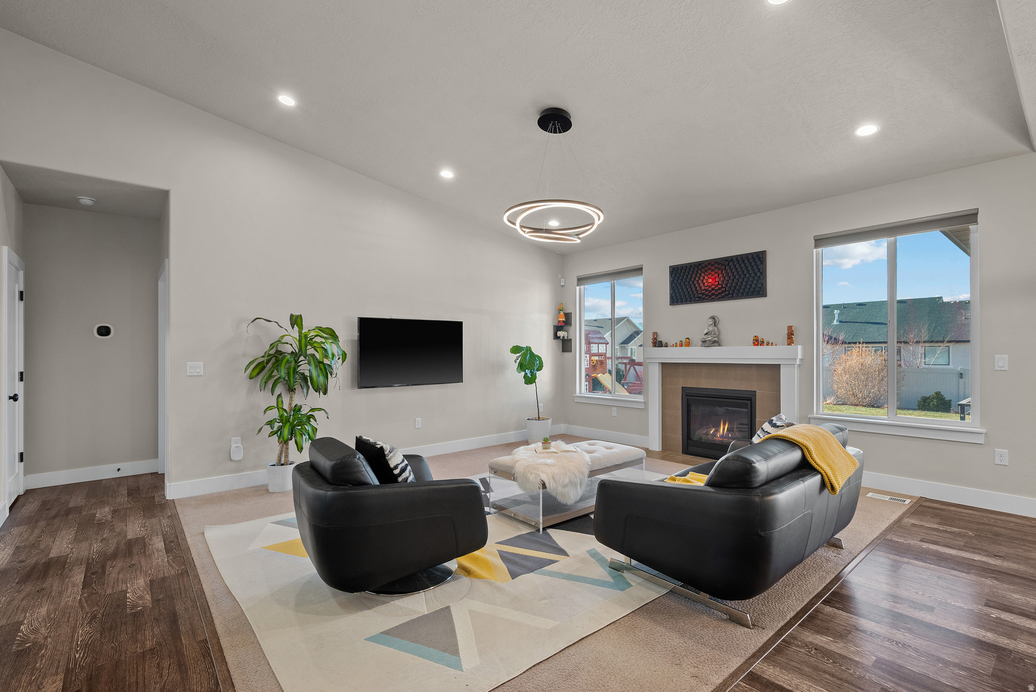 FOX LANDING - Residential