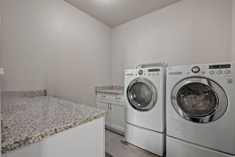 Tiny photo for 11618 S DOUGLAS DR, Draper, UT 84020 (MLS # 2126130)