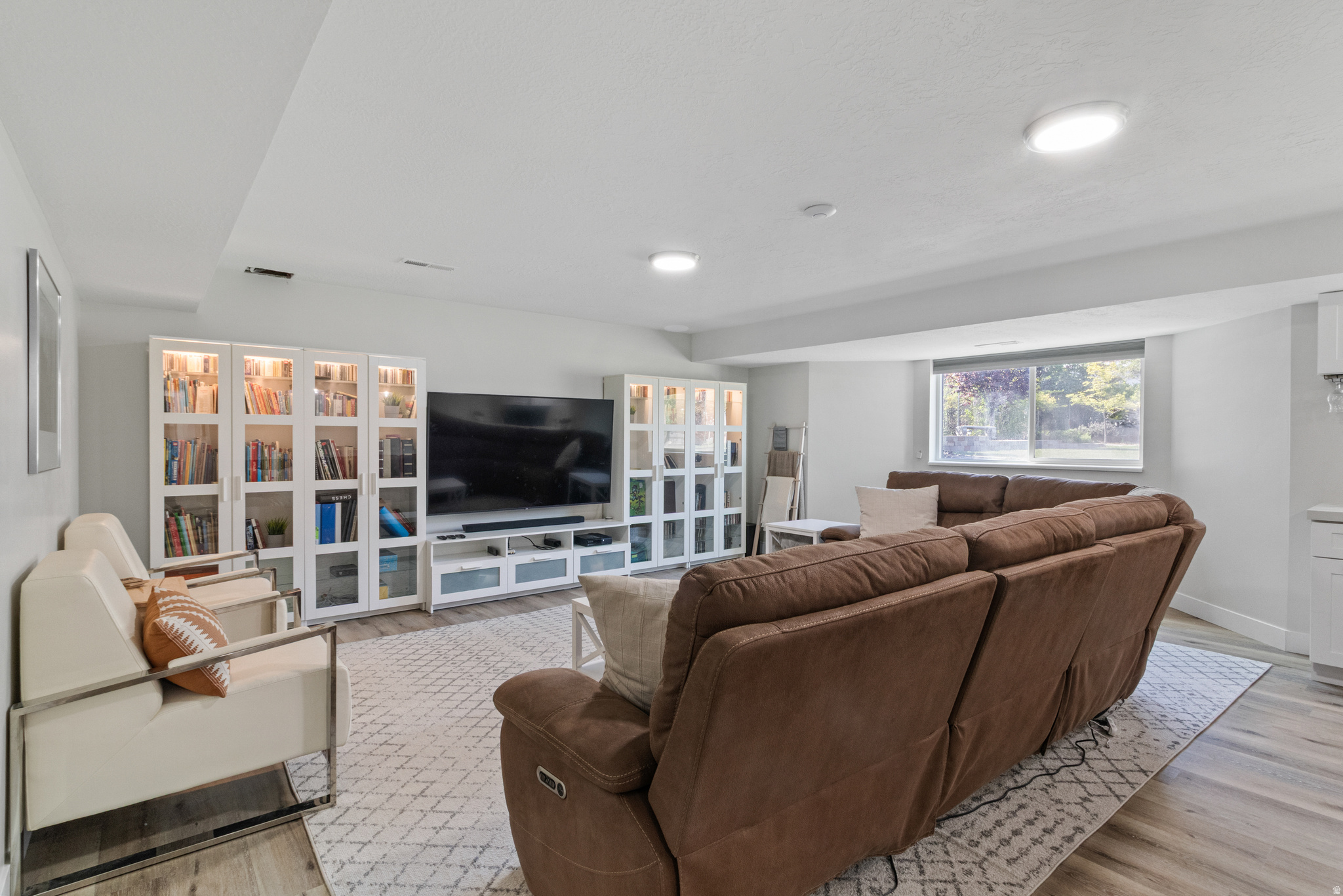 CLOVER LAND ESTATES - Residential